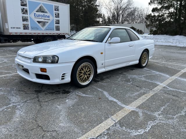 1998 Nissan Skyline JDM car for sale — photo 14 of 25