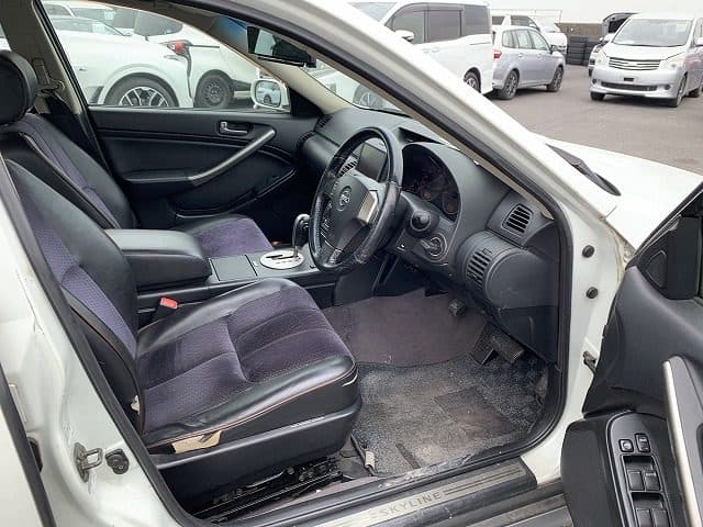 2001 Nissan Skyline JDM car for sale — photo 6 of 12