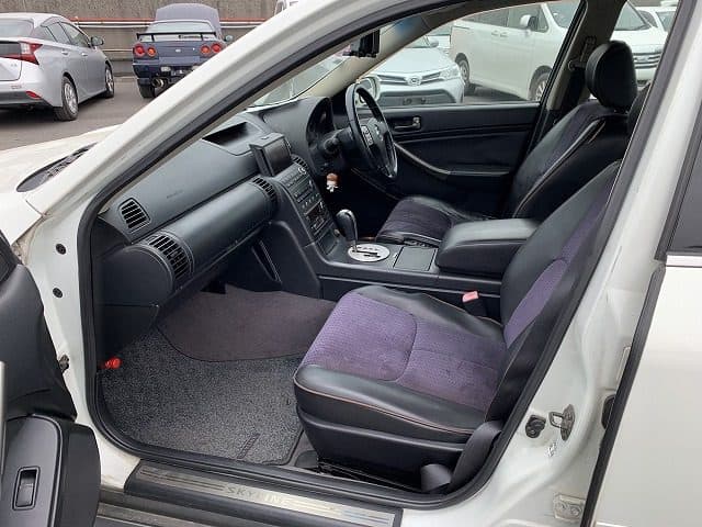 2001 Nissan Skyline JDM car for sale — photo 11 of 12