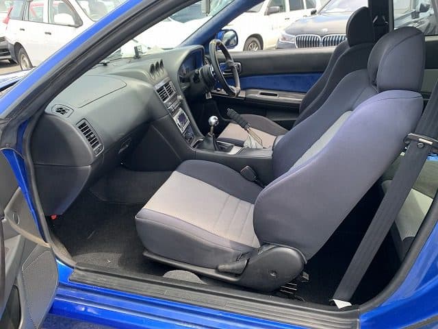 2001 Nissan Skyline JDM car for sale — photo 11 of 12