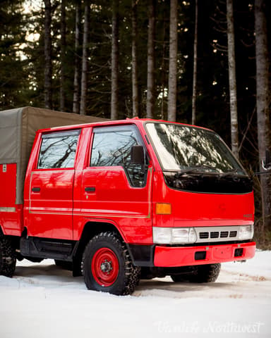 1996 Toyota HiAce JDM car for sale — photo 16 of 25