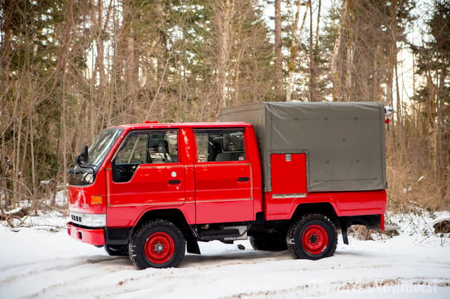 1996 Toyota HiAce JDM car for sale — photo 3 of 25