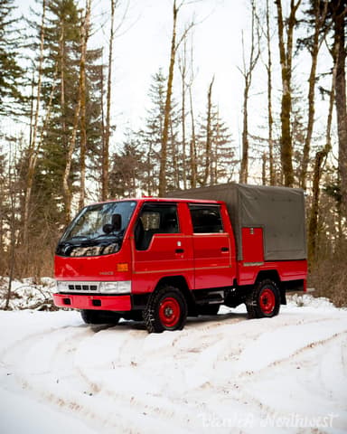 1996 Toyota HiAce JDM car for sale — photo 9 of 25