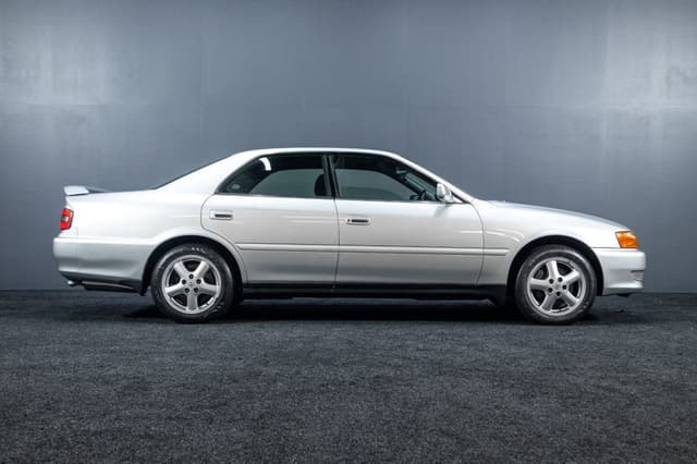 1997 Toyota Chaser JDM car for sale — photo 12 of 20