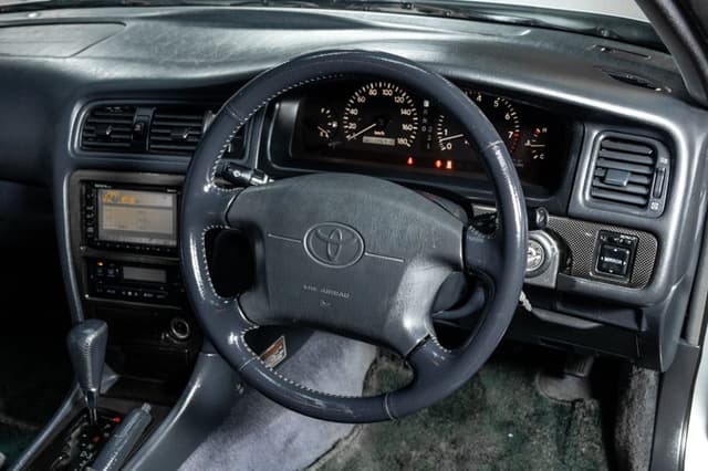 1997 Toyota Chaser JDM car for sale — photo 17 of 20