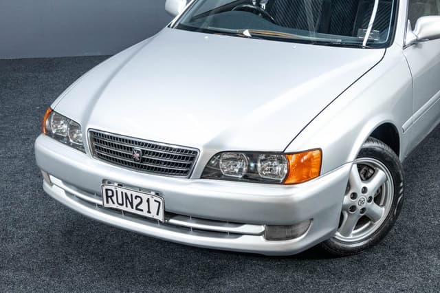 1997 Toyota Chaser JDM car for sale — photo 4 of 20