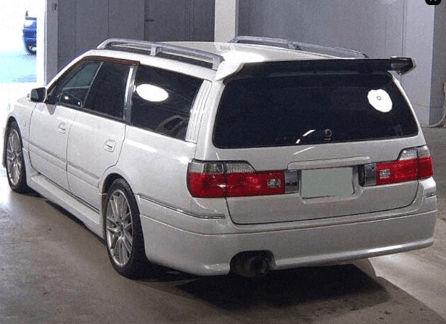 1998 Nissan Stagea JDM car for sale — photo 2 of 8
