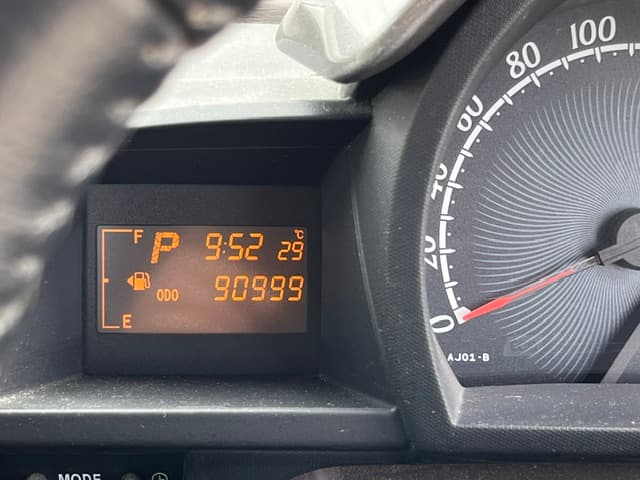 2004 Toyota Crown JDM car for sale — photo 5 of 24