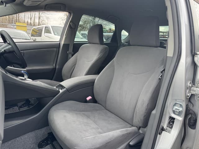 2009 Toyota Prius JDM car for sale — photo 11 of 19