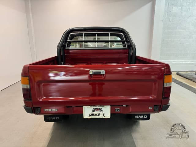 1992 Toyota Hilux JDM car for sale — photo 18 of 25