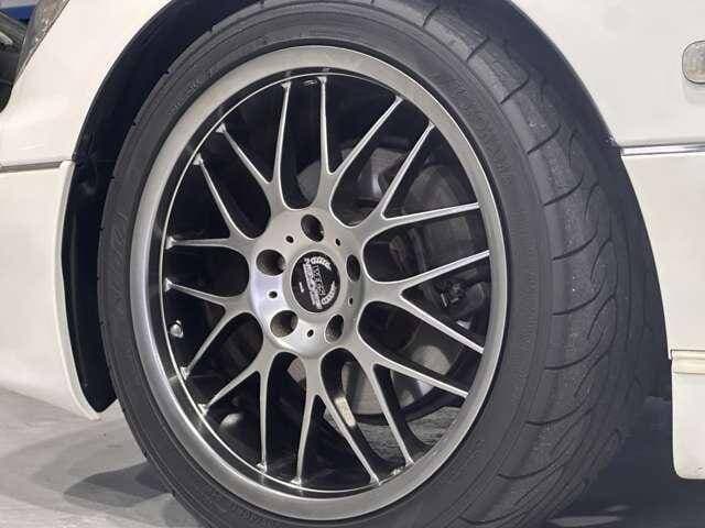 2001 Toyota Aristo JDM car for sale — photo 13 of 20