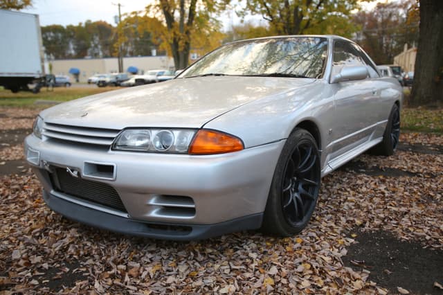 1990 Nissan Skyline JDM car for sale — photo 11 of 25