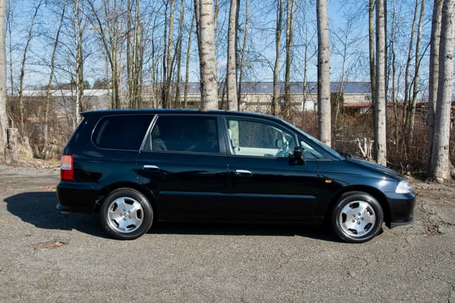 1999 Honda Odyssey JDM car for sale — photo 8 of 21