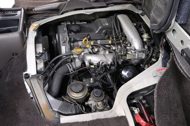 1997 Toyota HiAce JDM car for sale — photo 22 of 25