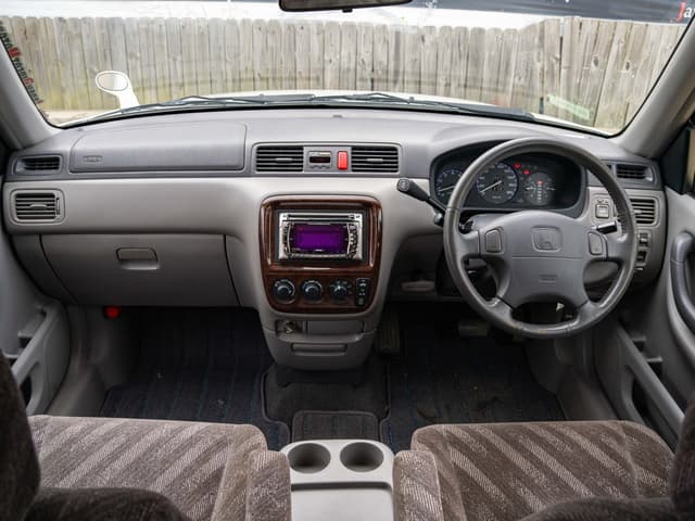 1996 Honda CR-V JDM car for sale — photo 8 of 13