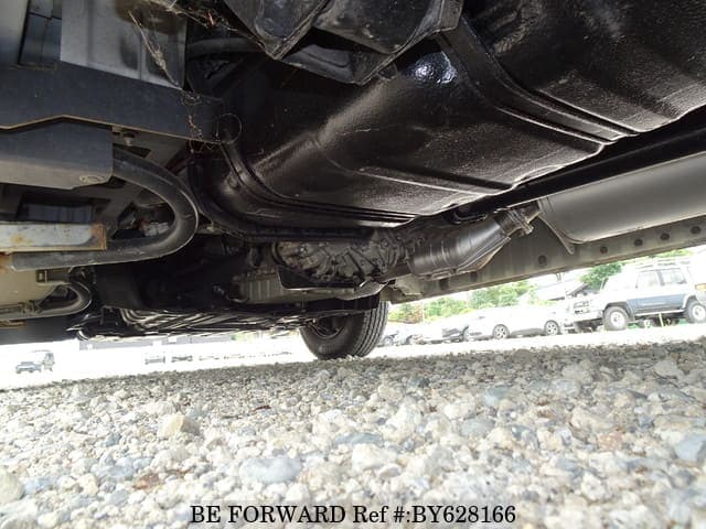 2009 Toyota HiAce JDM car for sale — photo 18 of 25