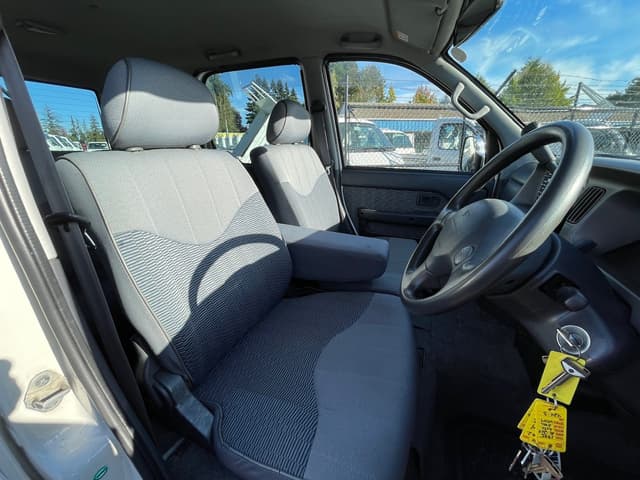 1999 Daihatsu Atrai JDM car for sale — photo 17 of 25