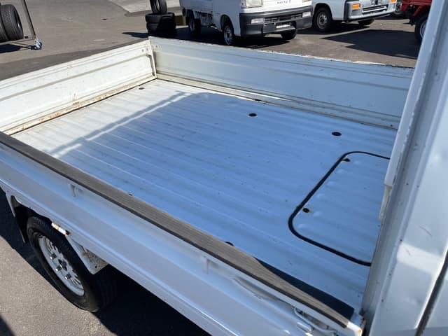1997 Mitsubishi Minicab JDM car for sale — photo 13 of 25