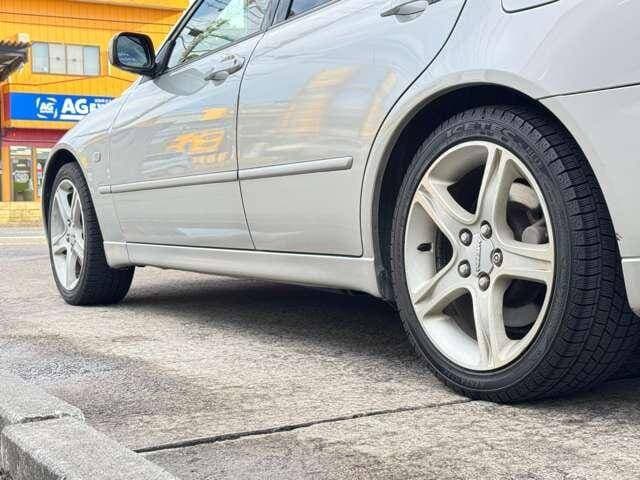 1998 Toyota Altezza JDM car for sale — photo 18 of 20