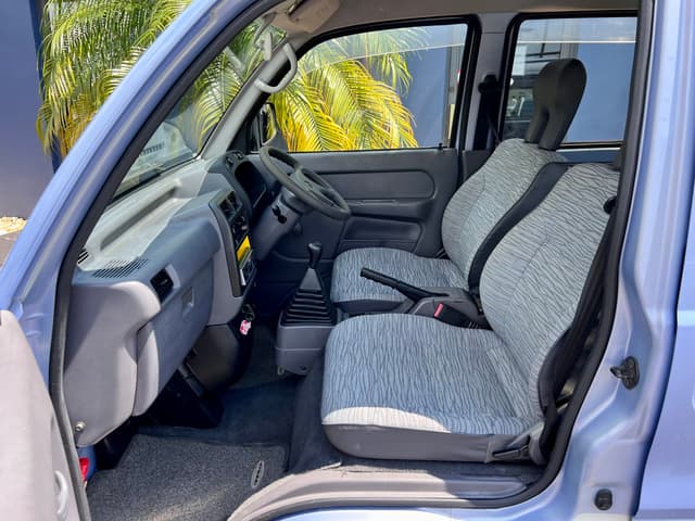 1996 Mitsubishi Bravo Minivan JDM car for sale — photo 14 of 23