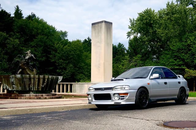 1993 Subaru Impreza JDM car for sale — photo 2 of 13