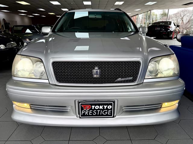 2000 Toyota Crown JDM car for sale — photo 2 of 5