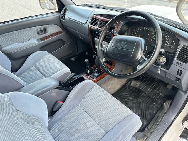 1996 Toyota Hilux Surf JDM car for sale — photo 12 of 20