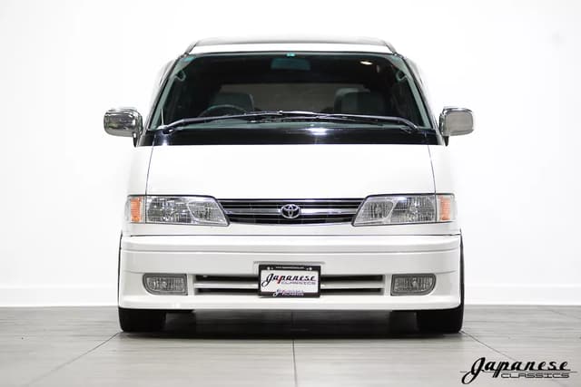 1996 Toyota Estima JDM car for sale — photo 2 of 25