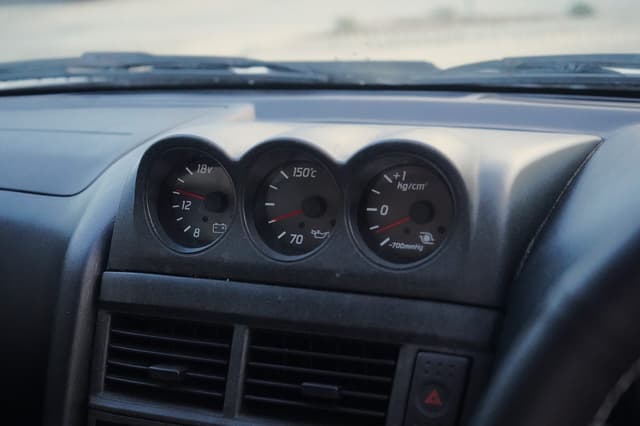 1998 Nissan Skyline JDM car for sale — photo 24 of 25