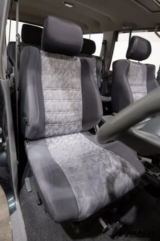 1998 Toyota Land Cruiser JDM car for sale — photo 14 of 25