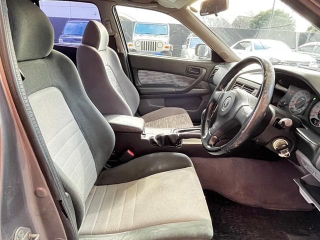 2000 Nissan Skyline JDM car for sale — photo 17 of 21
