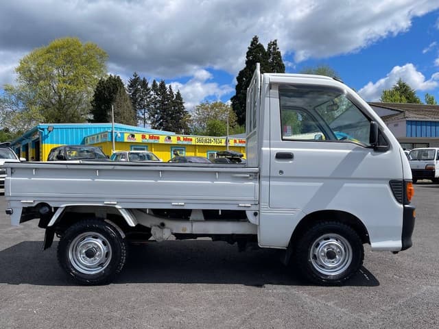 1996 Daihatsu Hijet JDM car for sale — photo 7 of 25