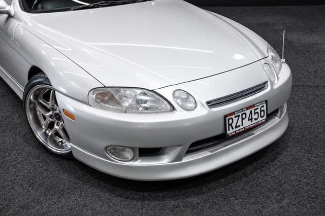 1999 Toyota Soarer JDM car for sale — photo 14 of 19