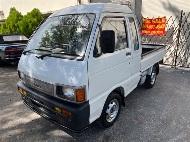 1992 Daihatsu Hijet JDM car for sale — photo 3 of 16