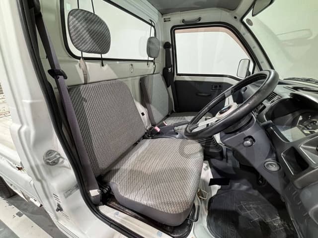 1999 Daihatsu Hijet JDM car for sale — photo 10 of 25