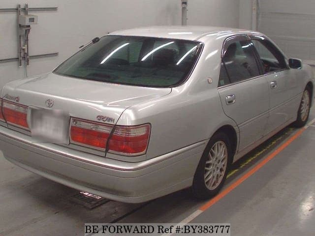 2000 Toyota Crown JDM car for sale — photo 2 of 8