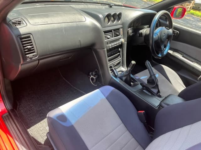 1998 Nissan Skyline JDM car for sale — photo 13 of 16