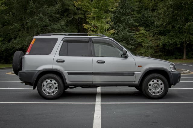 1999 Honda CR-V JDM car for sale — photo 11 of 25
