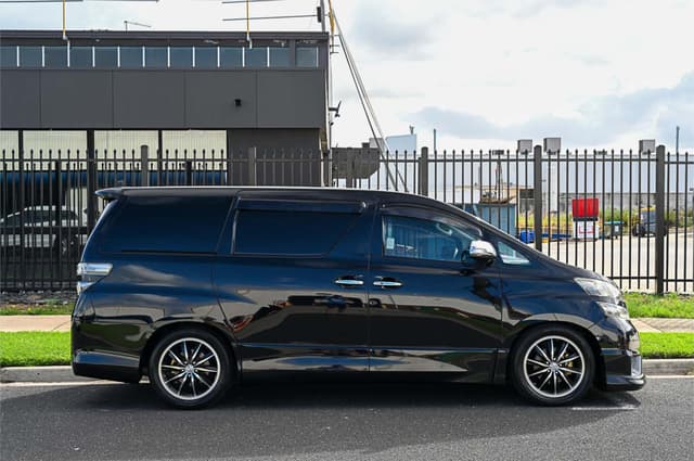 2011 Toyota Vellfire JDM car for sale — photo 16 of 24