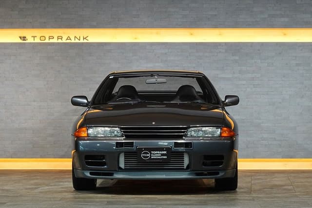 Nissan Skyline JDM car for sale — photo 9 of 25