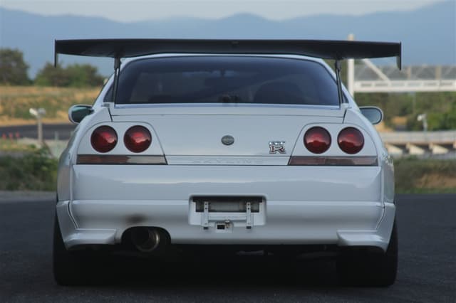 1997 Nissan Skyline JDM car for sale — photo 2 of 10