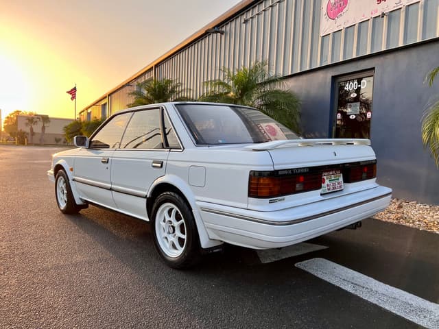 1987 Nissan Bluebird JDM car for sale — photo 6 of 25