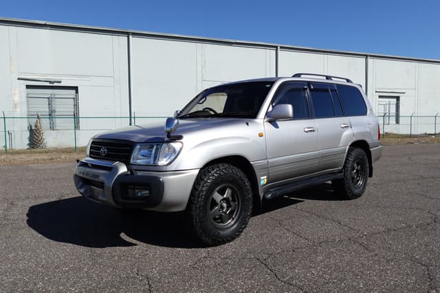 1998 Toyota Land Cruiser JDM car for sale — photo 14 of 21