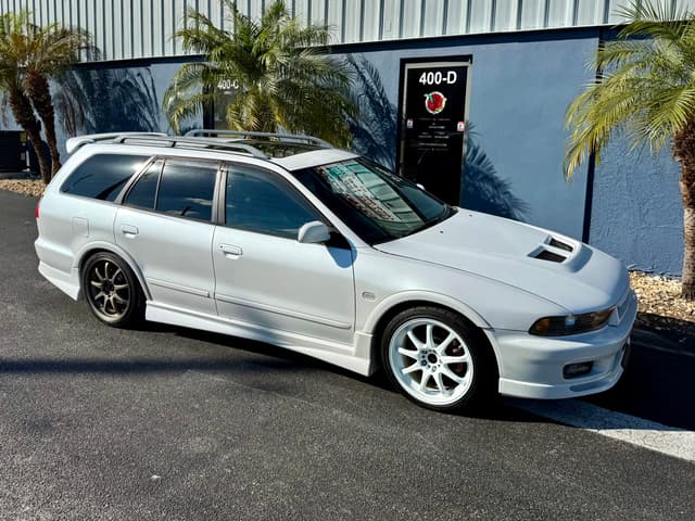 2000 Mitsubishi Legnum JDM car for sale — photo 12 of 22