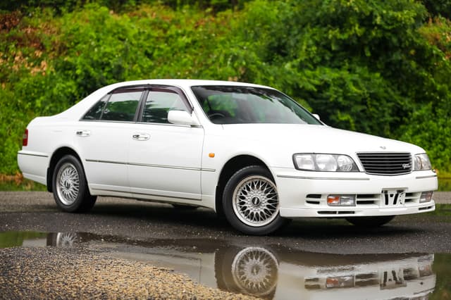 1996 Nissan Cima JDM car for sale — photo 8 of 25