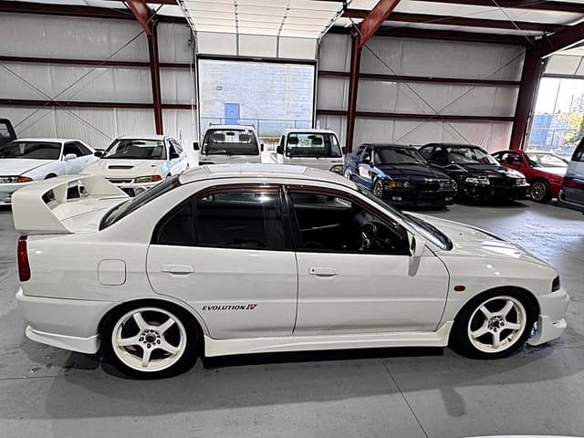 1997 Mitsubishi Lancer Evolution JDM car for sale — photo 6 of 10