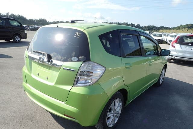 2011 Honda Fit JDM car for sale — photo 5 of 25