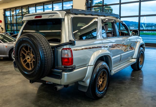 1998 Toyota Hilux Surf JDM car for sale — photo 7 of 24