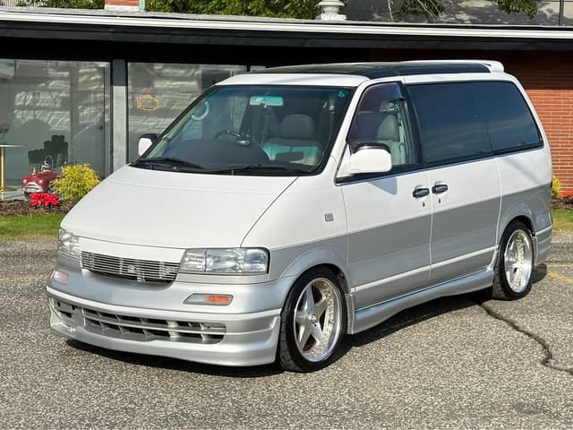 1995 Nissan Largo JDM car for sale — photo 2 of 19