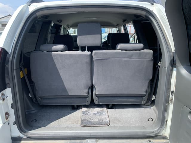 2007 Toyota Land Cruiser Prado JDM car for sale — photo 12 of 18